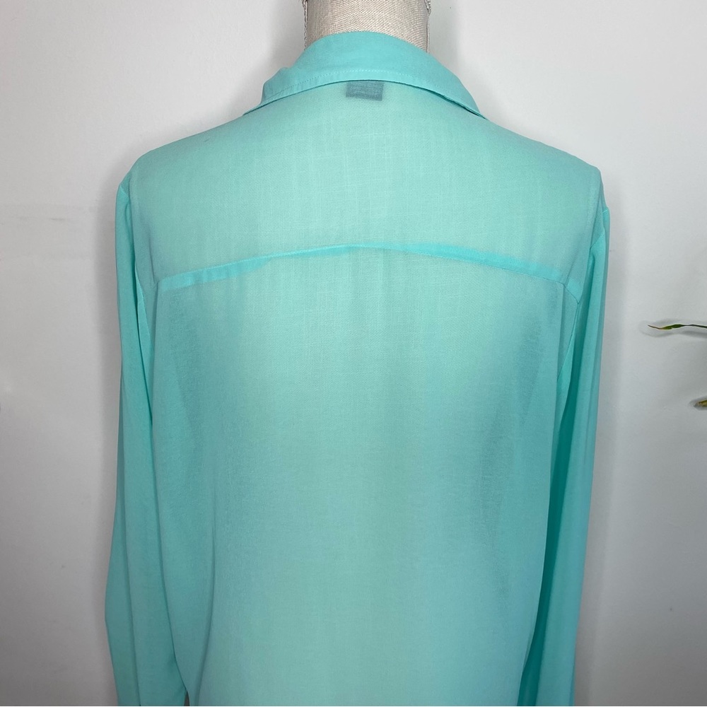 Sheer button up - Picture 5 of 5